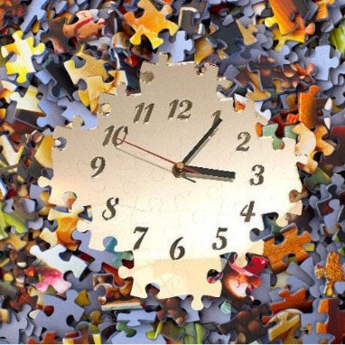 Horloges gravées en forme de puzzle - Nombreux choix de couleurs