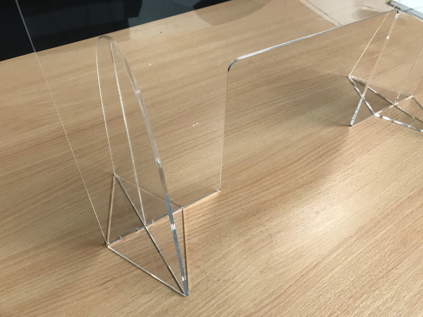 Sneeze Guard Counter Top Safety Screens with Coloured Fixings