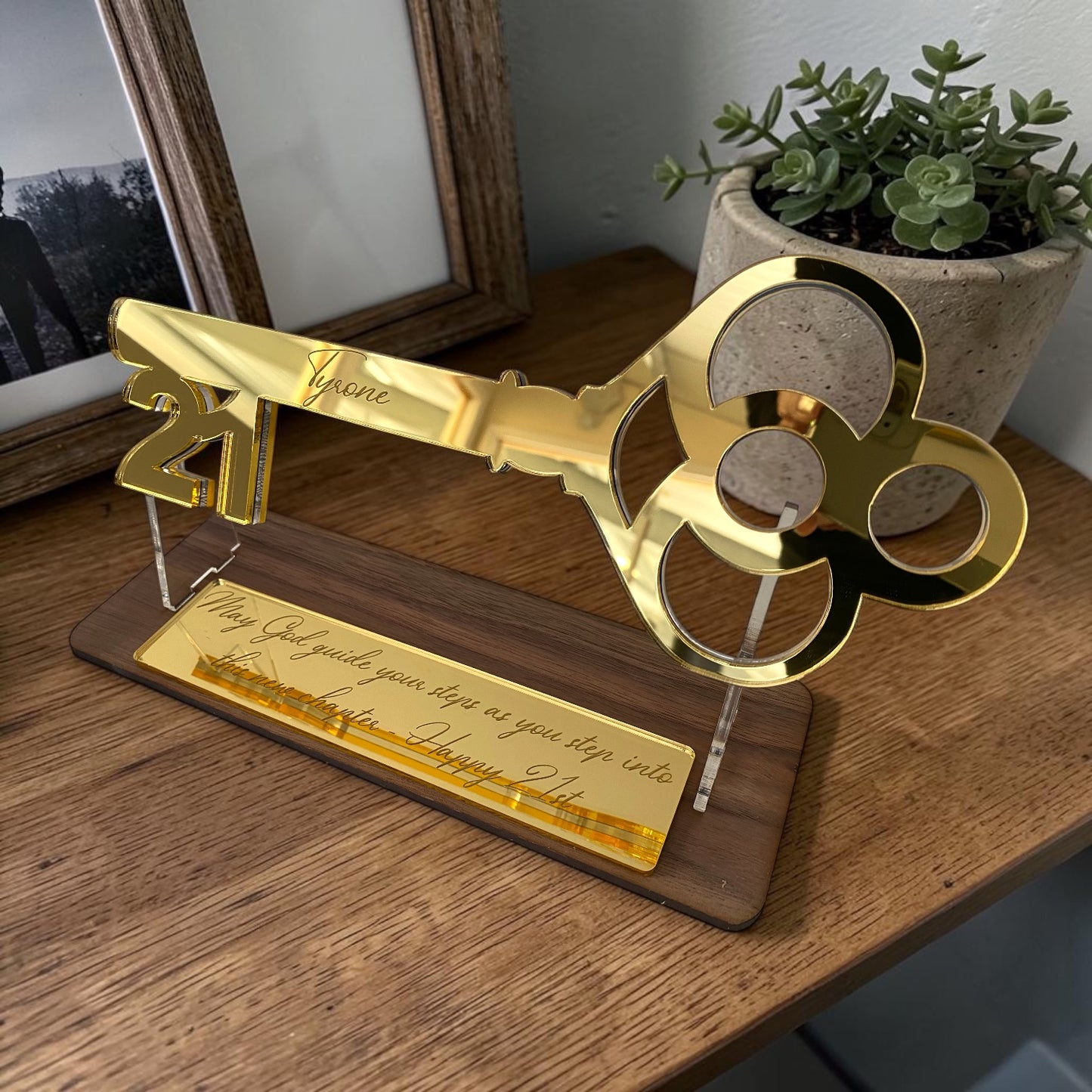 Celebration Award / Birthday Age or Retirement 3D Key presentation Stand Personalized Gift