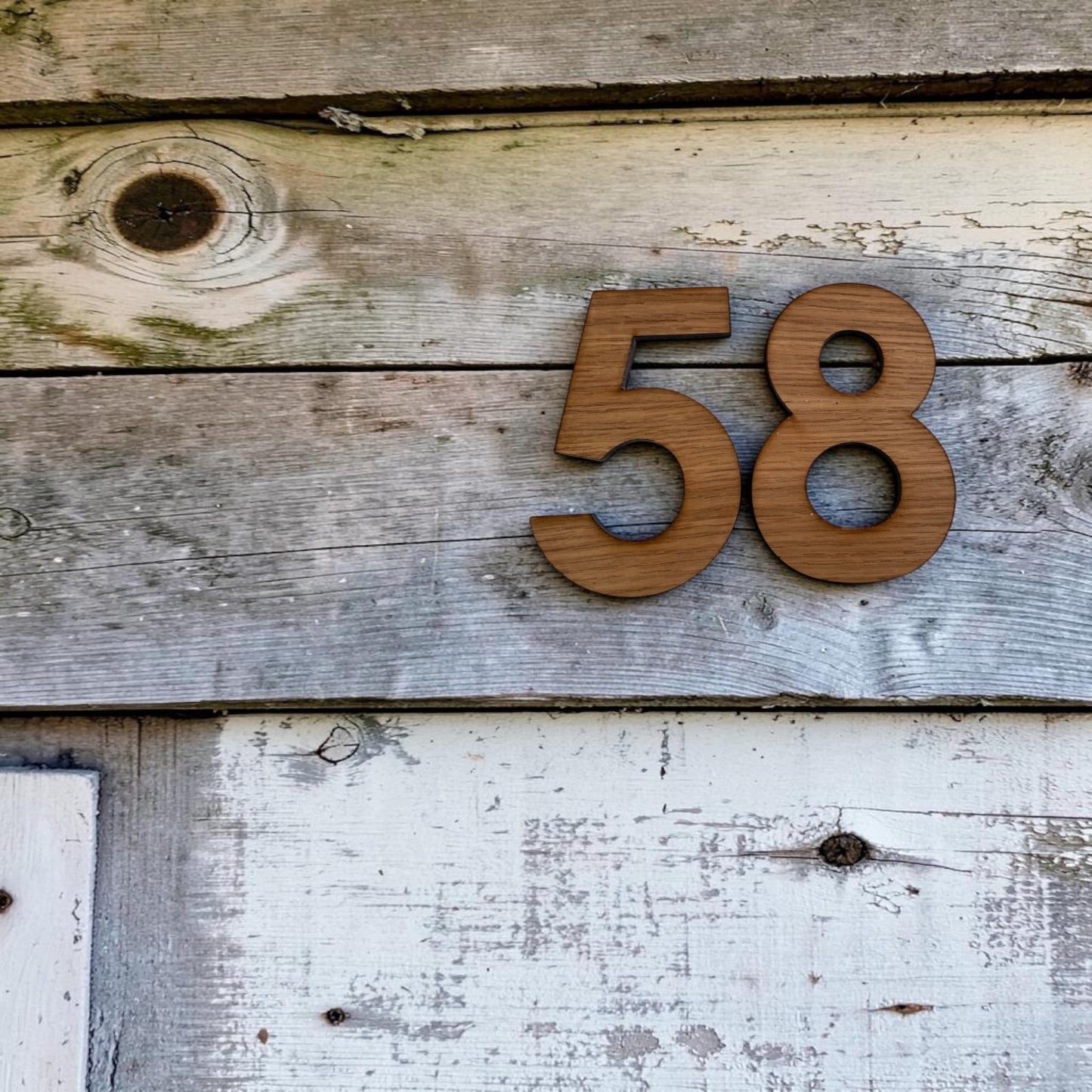 Wooden Floating House Letters & Numbers with fixings (Sold Per Digit) - Oak, Walnut or Cherry