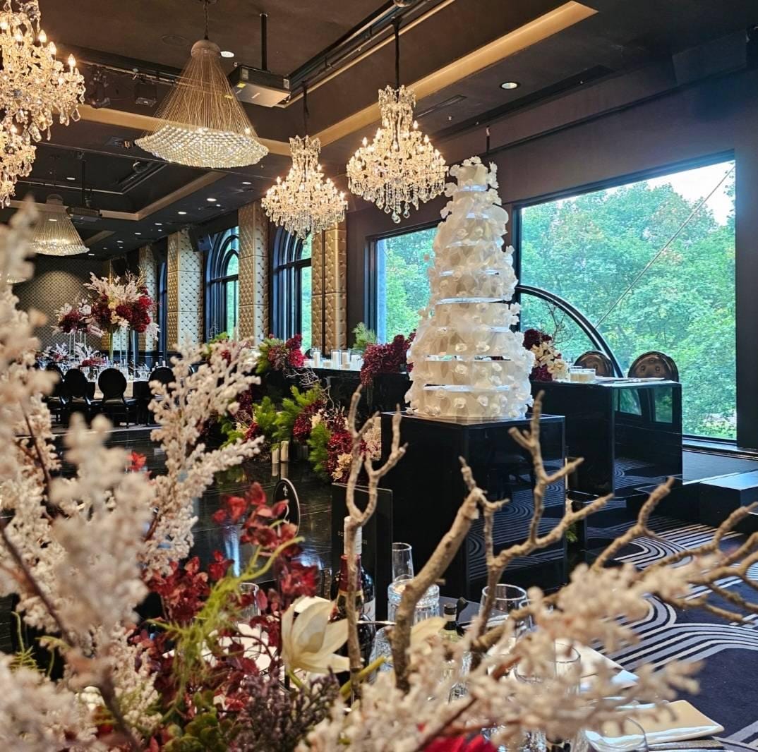 Floating Cake Stands with Lights: Clear Acrylic Separators