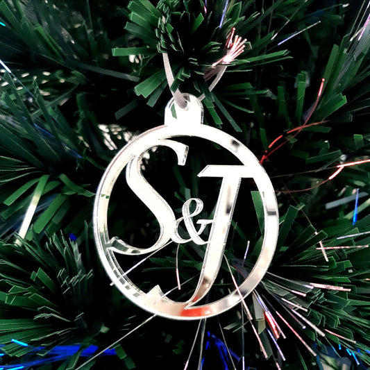 Décorations de sapin de Noël rondes et personnalisées avec initiales en miroir