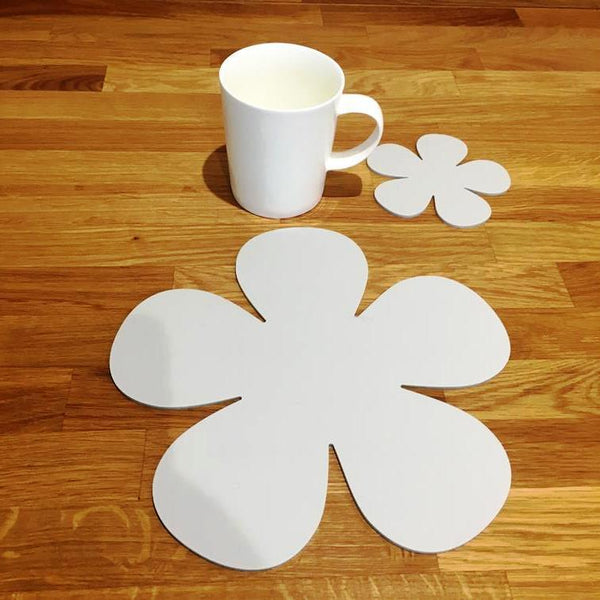 Daisy Shaped Placemat and Coaster Set - Light Grey