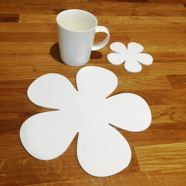 Daisy Shaped Placemat and Coaster Set - White