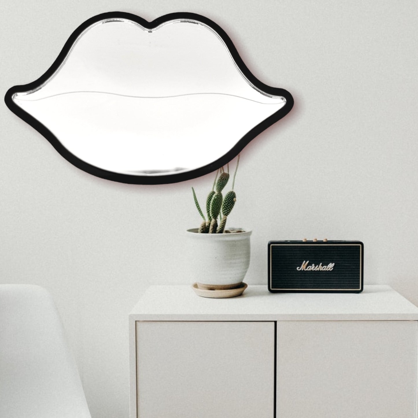 Lips Shaped Mirrors with a Colour Frame of your Choice & Hooks