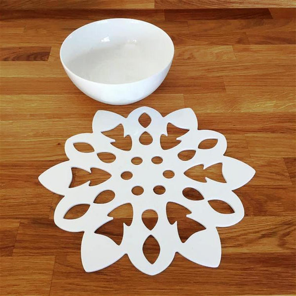 Snowflake Shaped Placemat Set - White